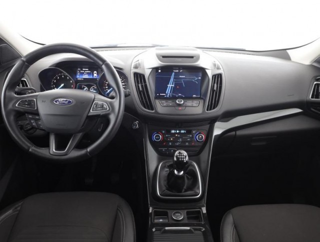 Ford Kuga  1.5 EcoBoost Titanium