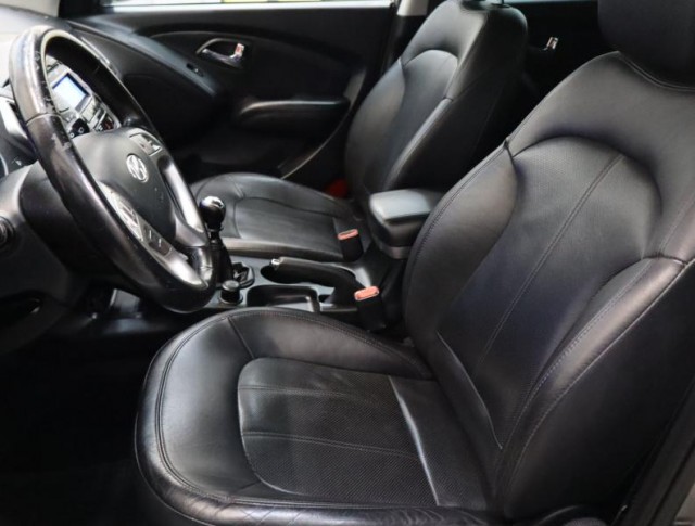 Hyundai ix35  2.0 CRDi 