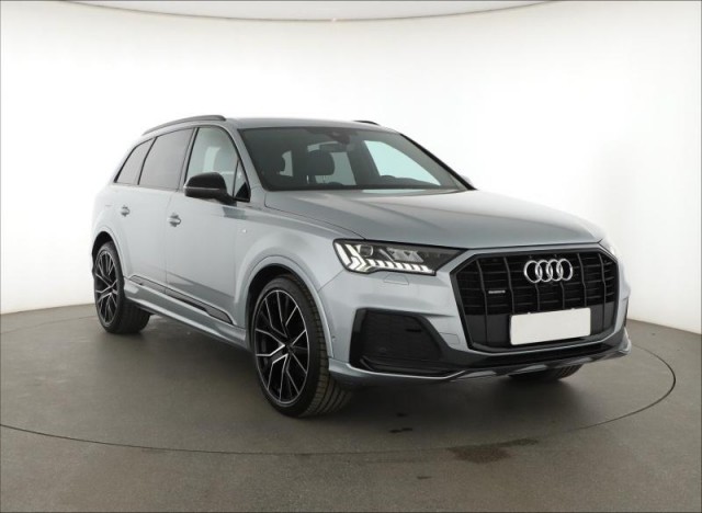 Audi Q7  50 TDI S-line