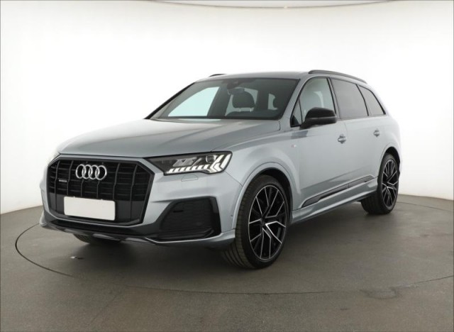 Audi Q7  50 TDI S-line