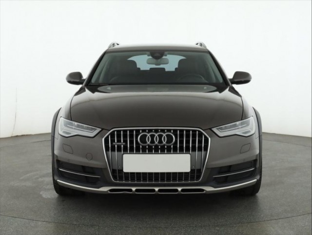 Audi A6 Allroad  3.0 TDI 
