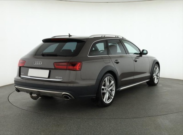 Audi A6 Allroad  3.0 TDI 