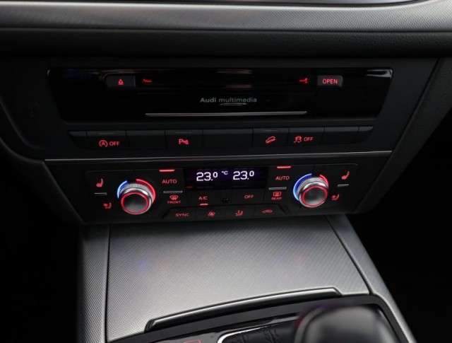 Audi A6 Allroad  3.0 TDI 