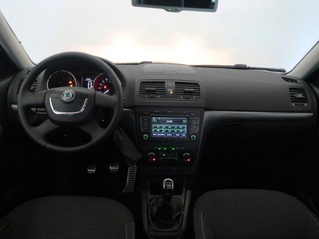 Škoda Yeti  1.2 TSI Elegance