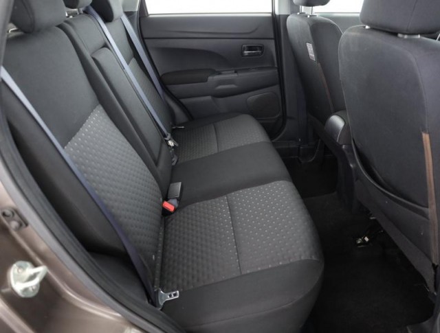 Mitsubishi ASX  1.8 DI-D MIVEC 