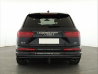 Audi Q7  3.0 TDI S-Line