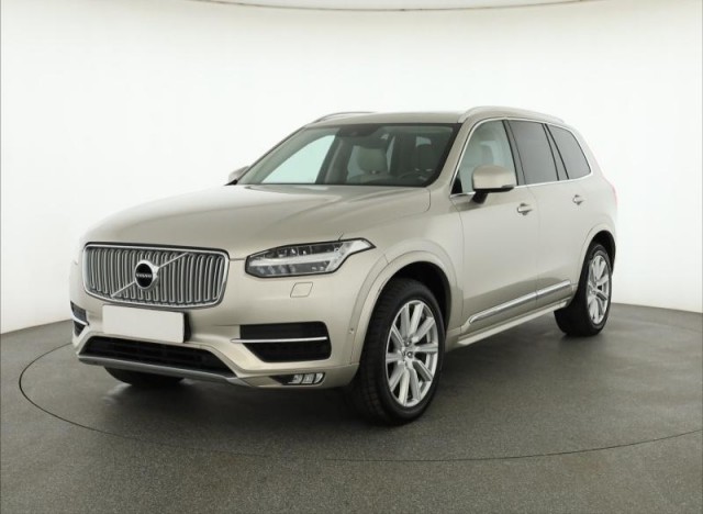 Volvo XC90  D5 AWD 