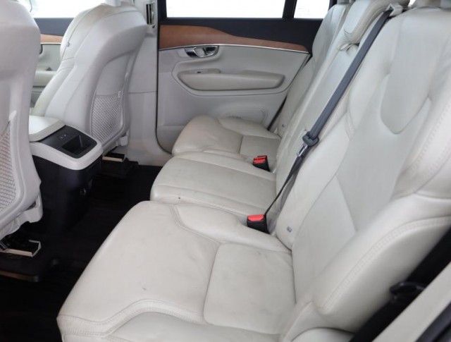 Volvo XC90  D5 AWD 