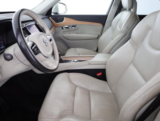 Volvo XC90  D5 AWD 