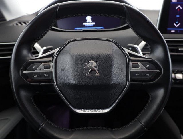 Peugeot 3008  1.2 PureTech 