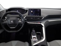 Peugeot 3008  1.2 PureTech 