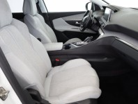 Peugeot 3008  1.2 PureTech 