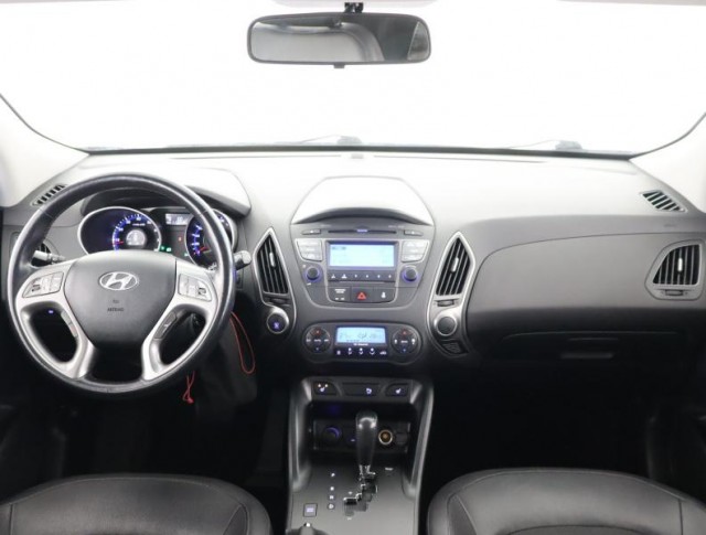 Hyundai ix35  2.0 GDI Trikolor Plus