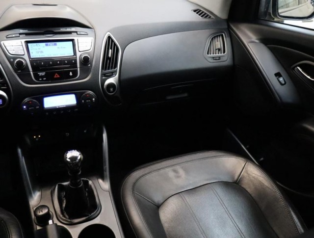 Hyundai ix35  2.0 CRDi 