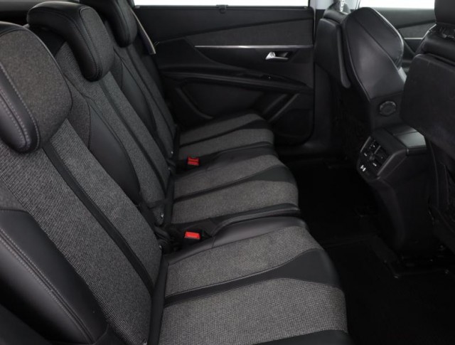 Peugeot 5008  1.6 BlueHDi 