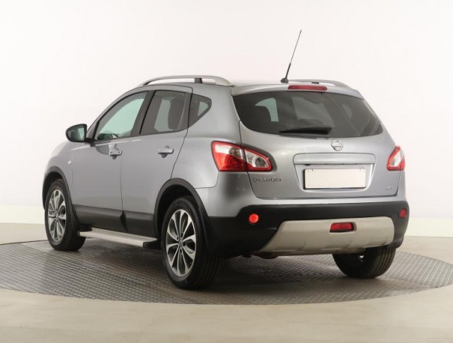 Nissan Qashqai  2.0 dCi 