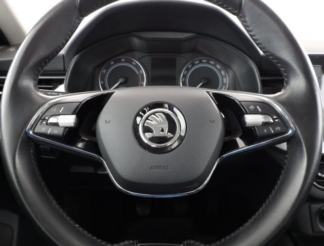 Škoda Kamiq  1.0 TSI Ambition Plus