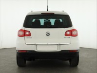 Volkswagen Tiguan  2.0 TSI 