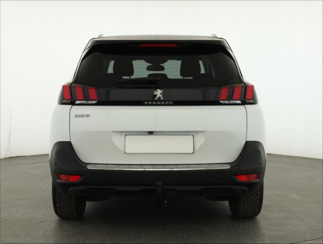 Peugeot 5008  2.0 BlueHDi 
