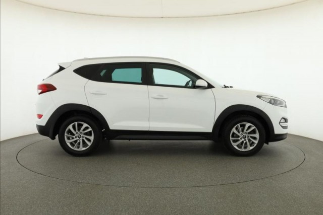 Hyundai Tucson  1.7 CRDi 