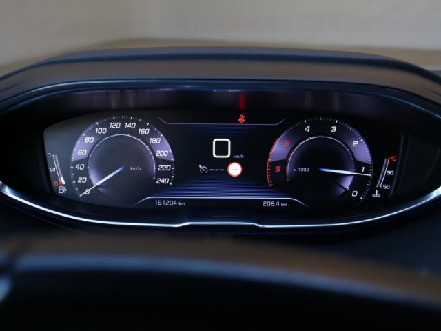 Peugeot 3008  1.5 BlueHDi Allure