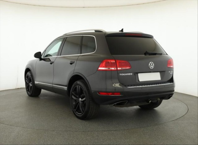 Volkswagen Touareg  3.0 TDI 