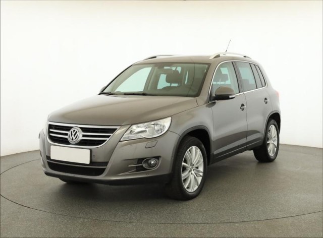 Volkswagen Tiguan  2.0 TDI 