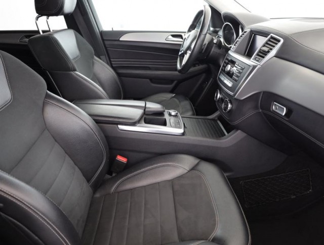Mercedes-Benz ML  ML 350 BlueTEC 