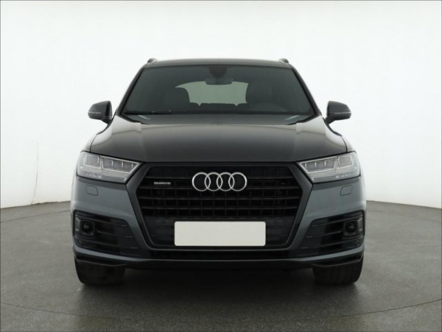 Audi Q7  50 TDI S-Line