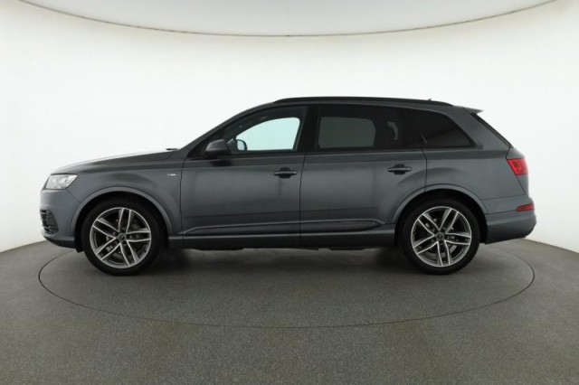 Audi Q7  50 TDI S-Line