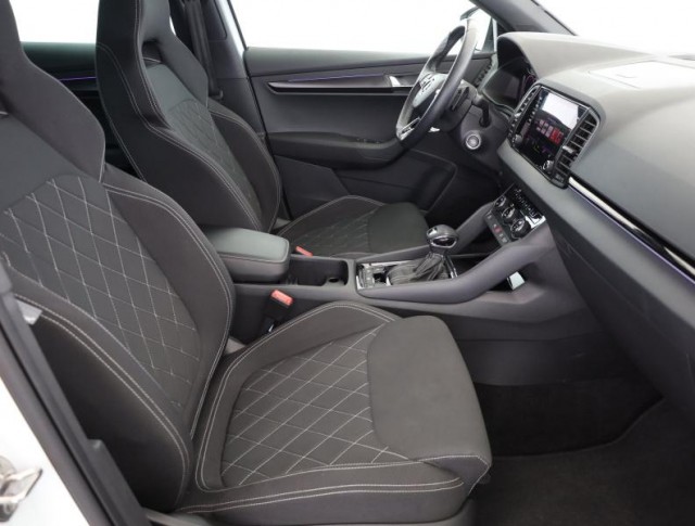 Škoda Karoq  1.5 TSI Sportline