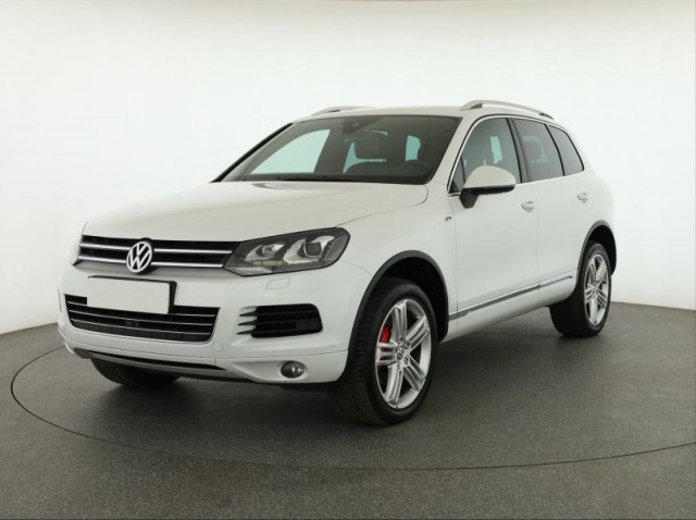 Volkswagen Touareg  3.0 TDI R-Line