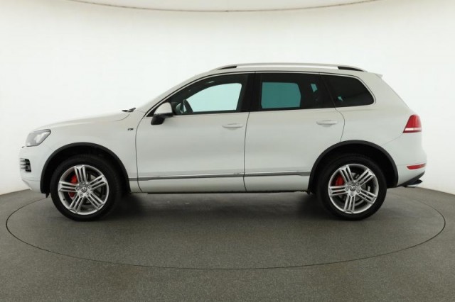 Volkswagen Touareg  3.0 TDI R-Line