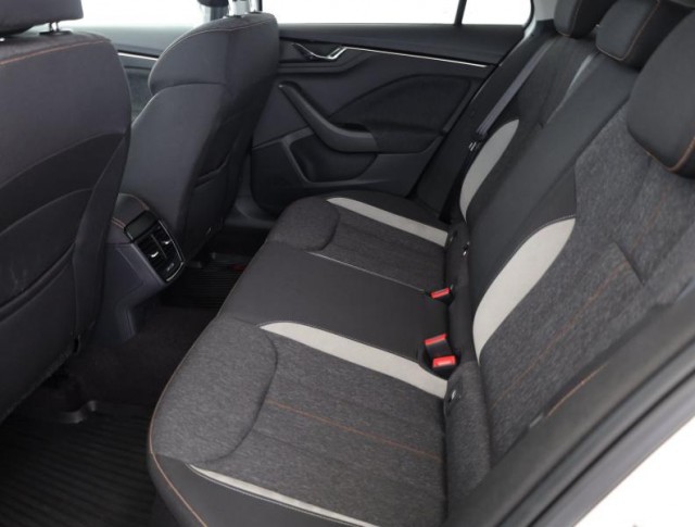 Škoda Kamiq  1.0 TSI Selection