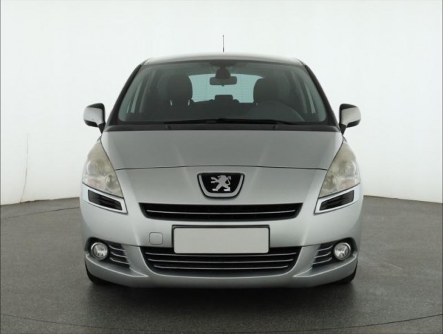Peugeot 5008  1.6 VTi 