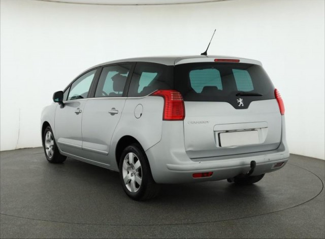 Peugeot 5008  1.6 VTi 
