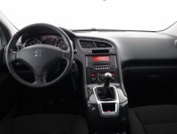 Peugeot 5008  1.6 VTi 