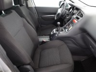 Peugeot 5008  1.6 VTi 