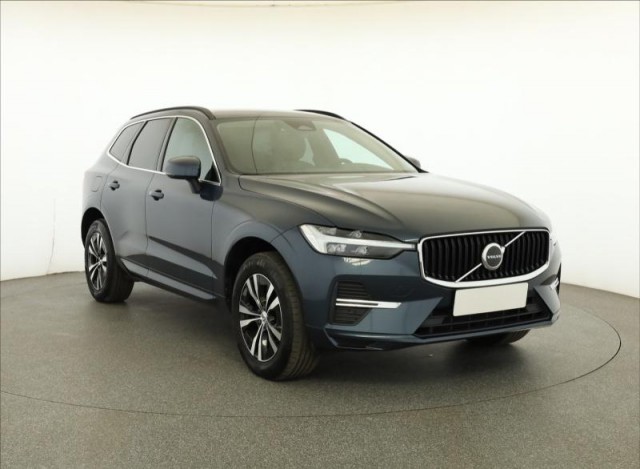 Volvo XC60  B4 AWD Momentum