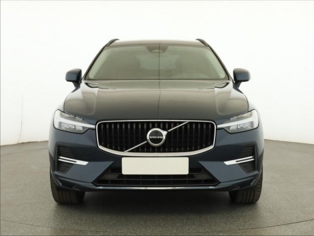 Volvo XC60  B4 AWD Momentum