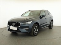 Volvo XC60  B4 AWD Momentum