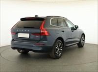 Volvo XC60  B4 AWD Momentum