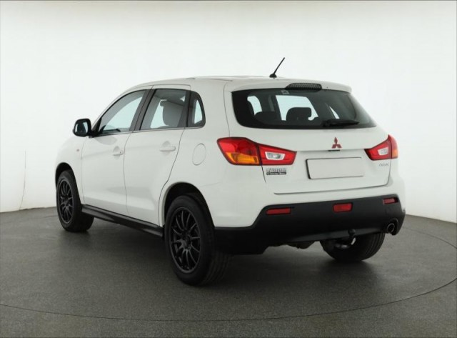 Mitsubishi ASX  1.8 DI-D MIVEC 