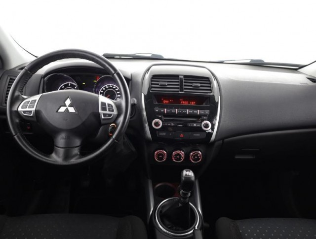 Mitsubishi ASX  1.8 DI-D MIVEC 