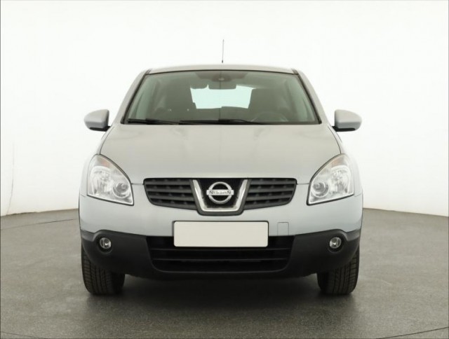 Nissan Qashqai  1.6 
