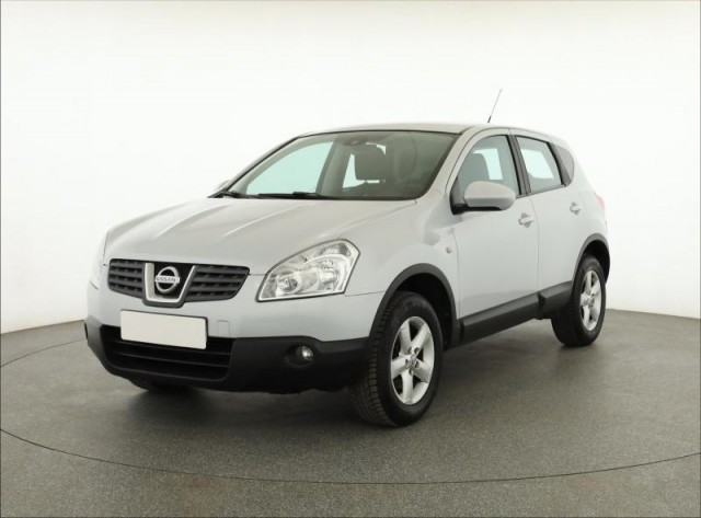 Nissan Qashqai  1.6 