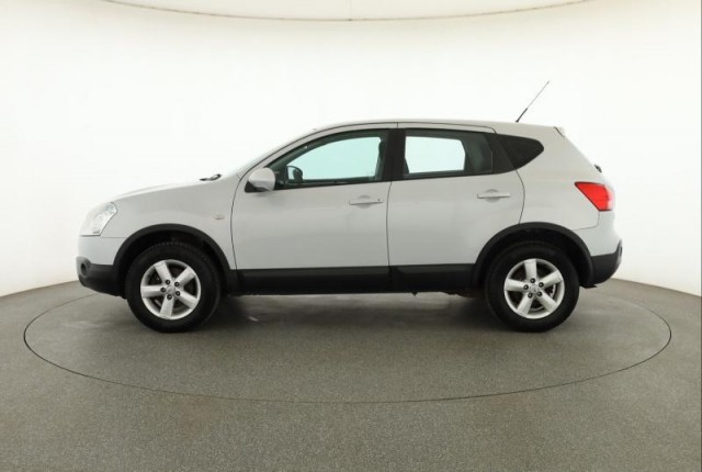 Nissan Qashqai  1.6 