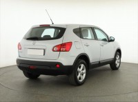 Nissan Qashqai  1.6 