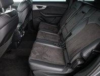 Audi Q7  3.0 TDI S-Line