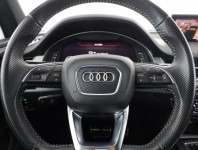 Audi Q7  3.0 TDI S-Line